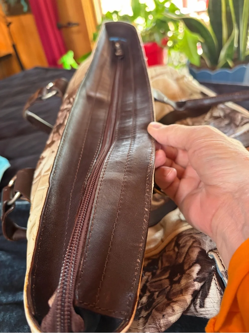 Italian designer, Genuine Leather Shoulder Bag - Brown and tan